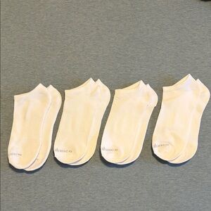 New Balance White Ankle Socks for Men - size 9-13 (New - unworn) 4 pair
